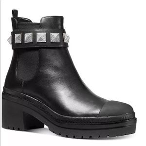 MICHAEL Michael Kors Glenn Booties size  5.5